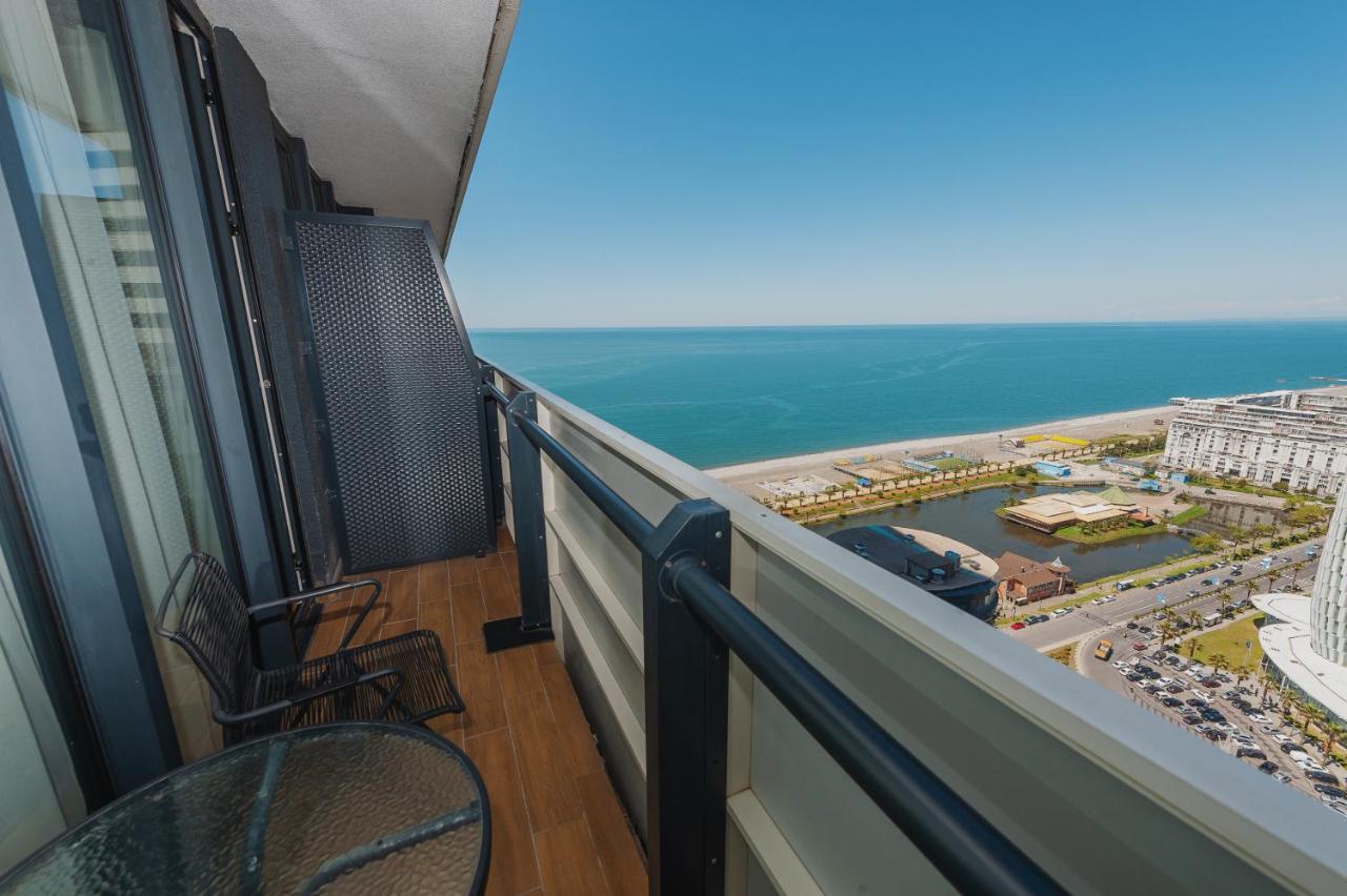 Orbi City Twin Tower Batumi Eksteriør bilde